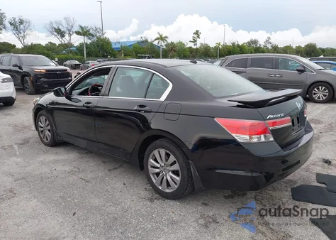 2012 Honda Accord 2.4 Ex-L from USA, damaged, VIN 1HGCP2F8XCA035209